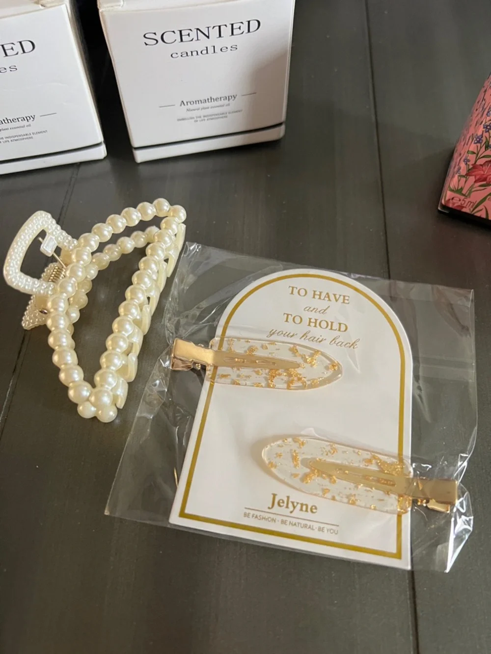 Bundle Set (includes 2 Gucci Flora perfumes 5 ml) - Picture 9 of 10